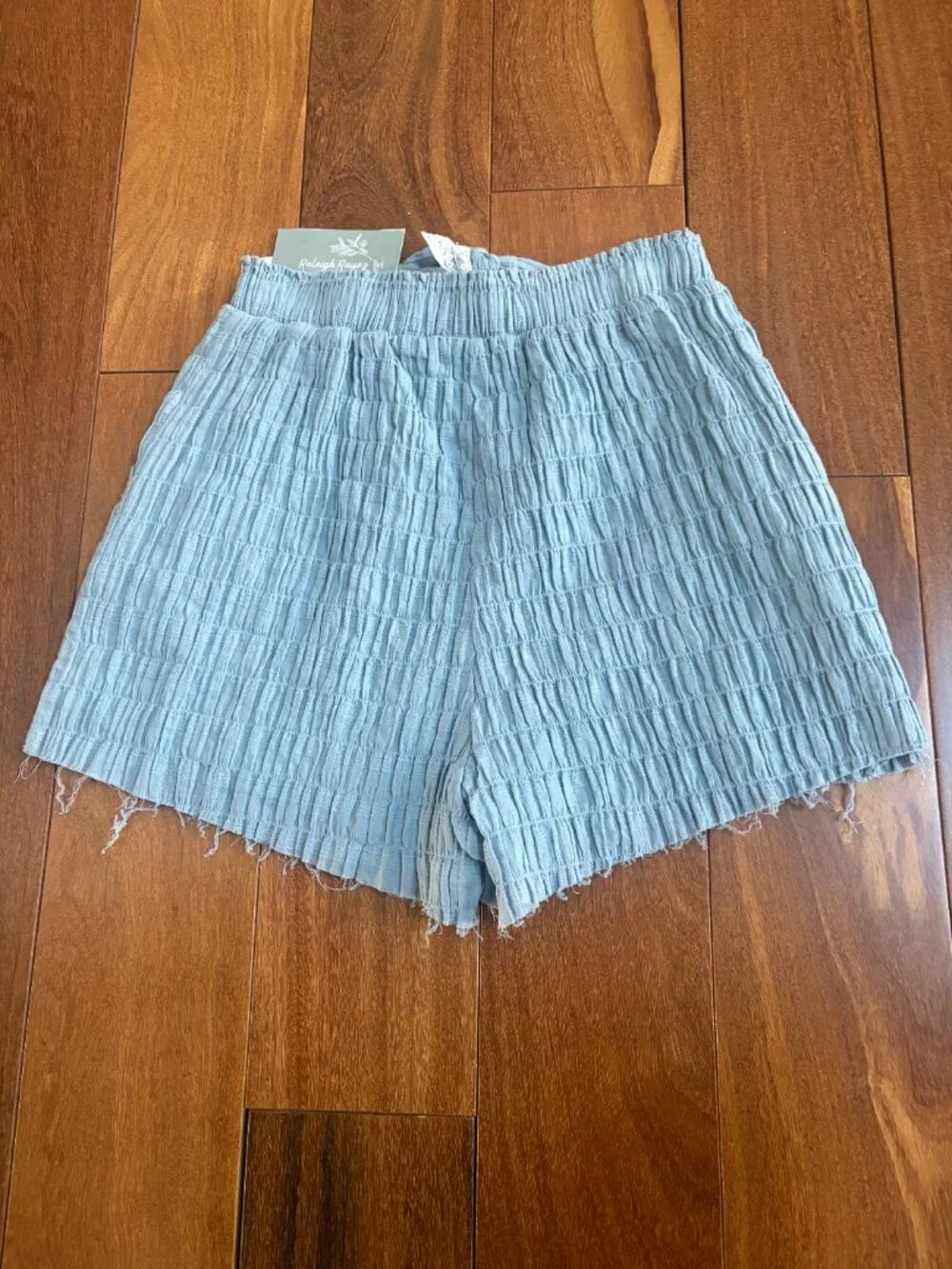 Sadie & Sage dusty blue Elastic tie shorts